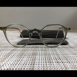 Designer Oliver People’s eyeglasses with case